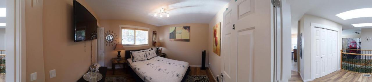 Rodee Homestay Уест Келоуна Екстериор снимка