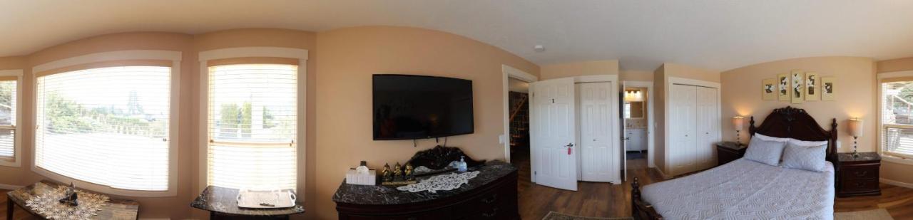 Rodee Homestay Уест Келоуна Екстериор снимка